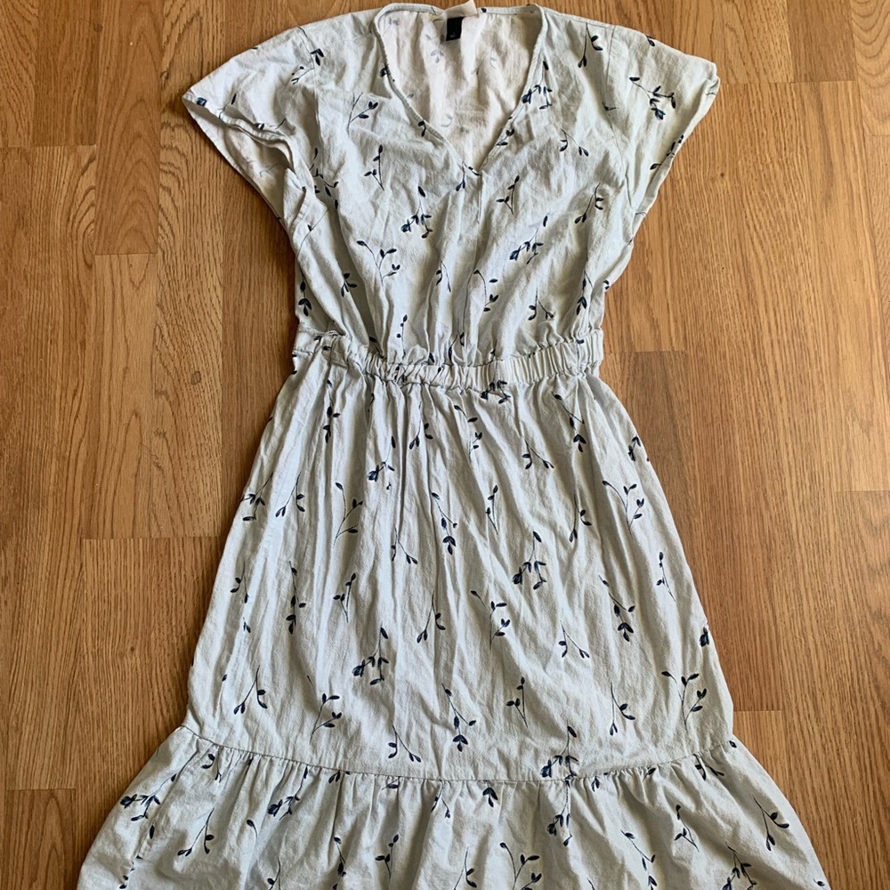 Universal Thread Prairie Floral Midi Dress